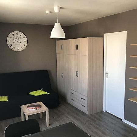 Studio Near Downtown And Old Port Ла Рошел Екстериор снимка